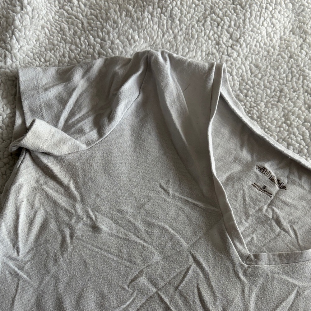 Off white V-Neck T-Shirt